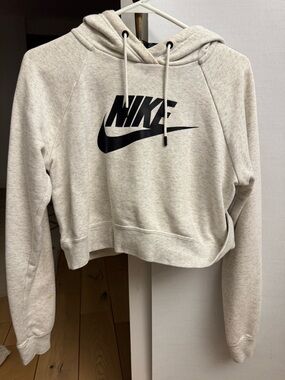 Nike Light Heather Gray Cropped Hoodie with Black Logo